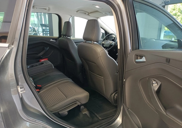 Ford Kuga cena 81900 przebieg: 126908, rok produkcji 2019 z Świdnica małe 562
